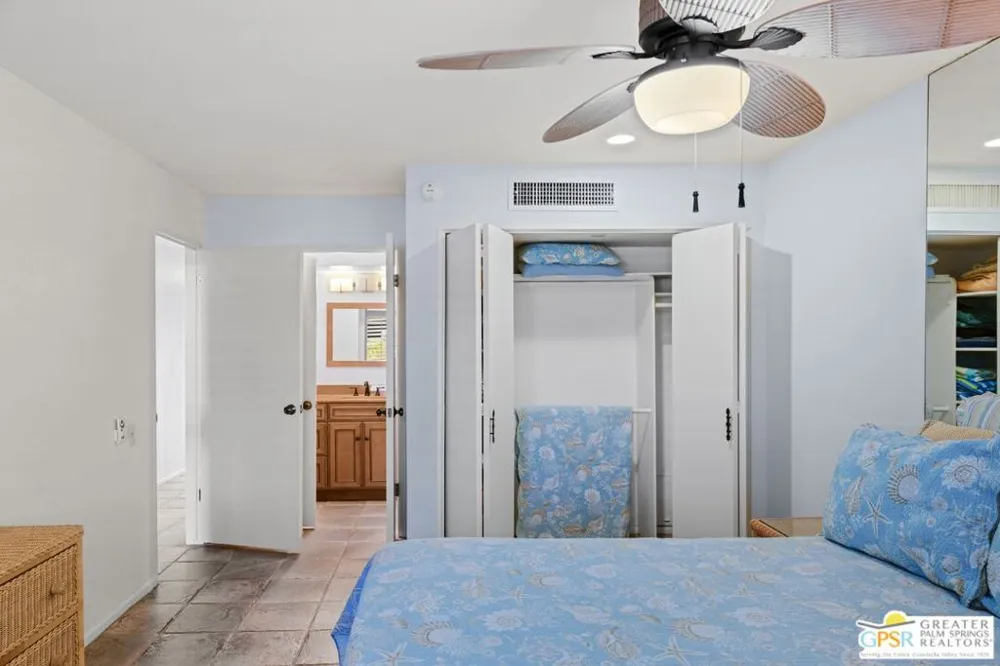 1655 E Palm Canyon Drive #111 Palm Springs, CA 92264