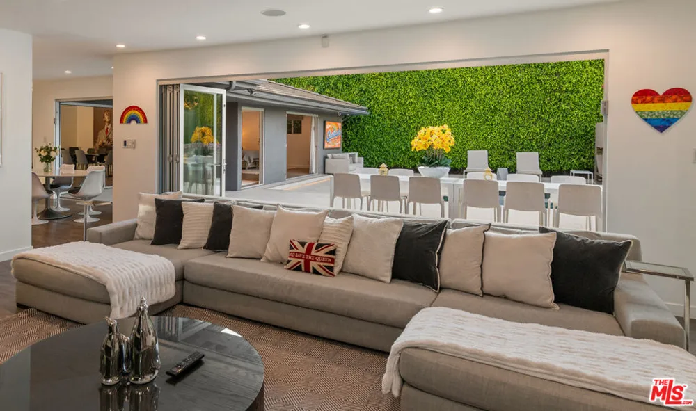 602 Whittier Drive Beverly Hills, CA 90210