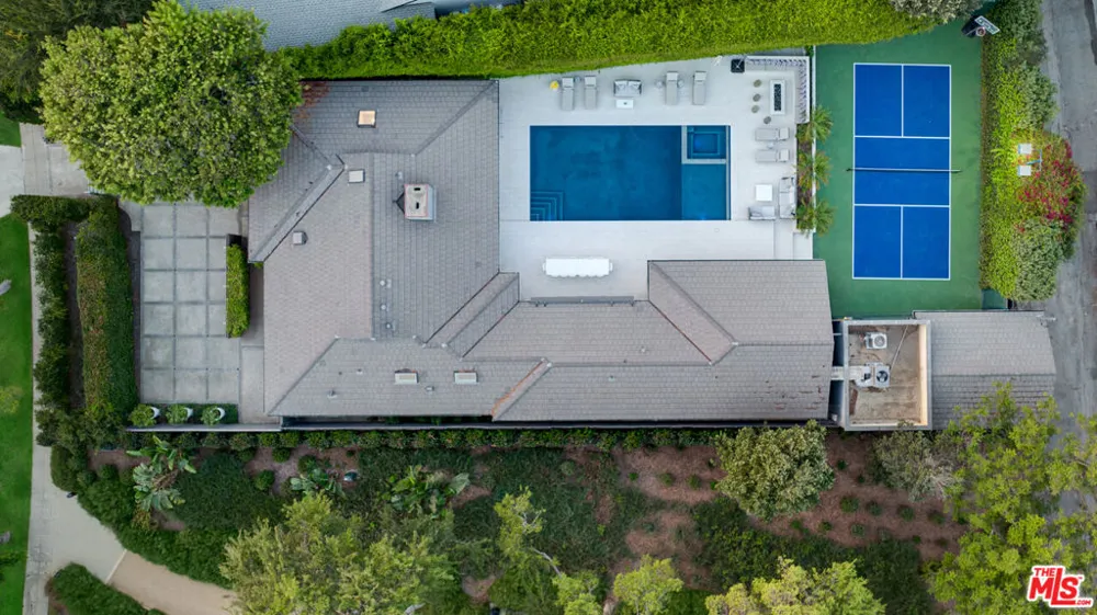 602 Whittier Drive Beverly Hills, CA 90210