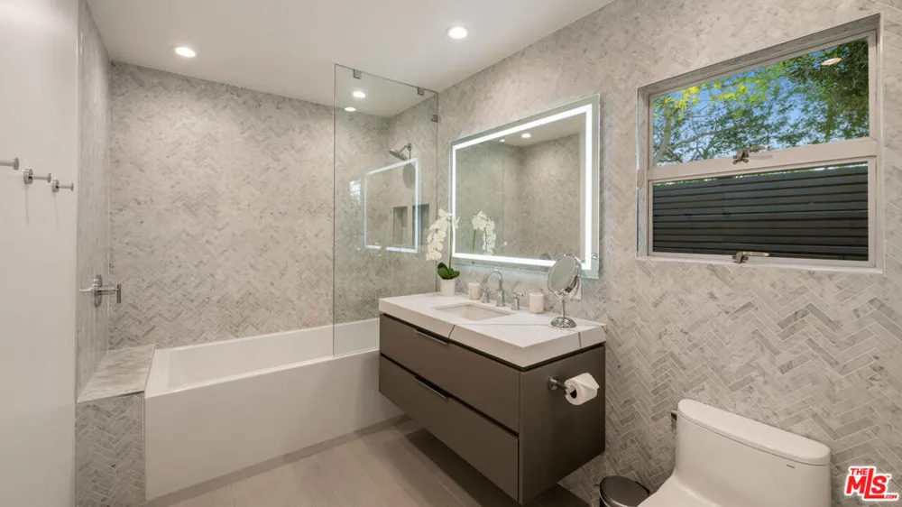 602 Whittier Drive Beverly Hills, CA 90210