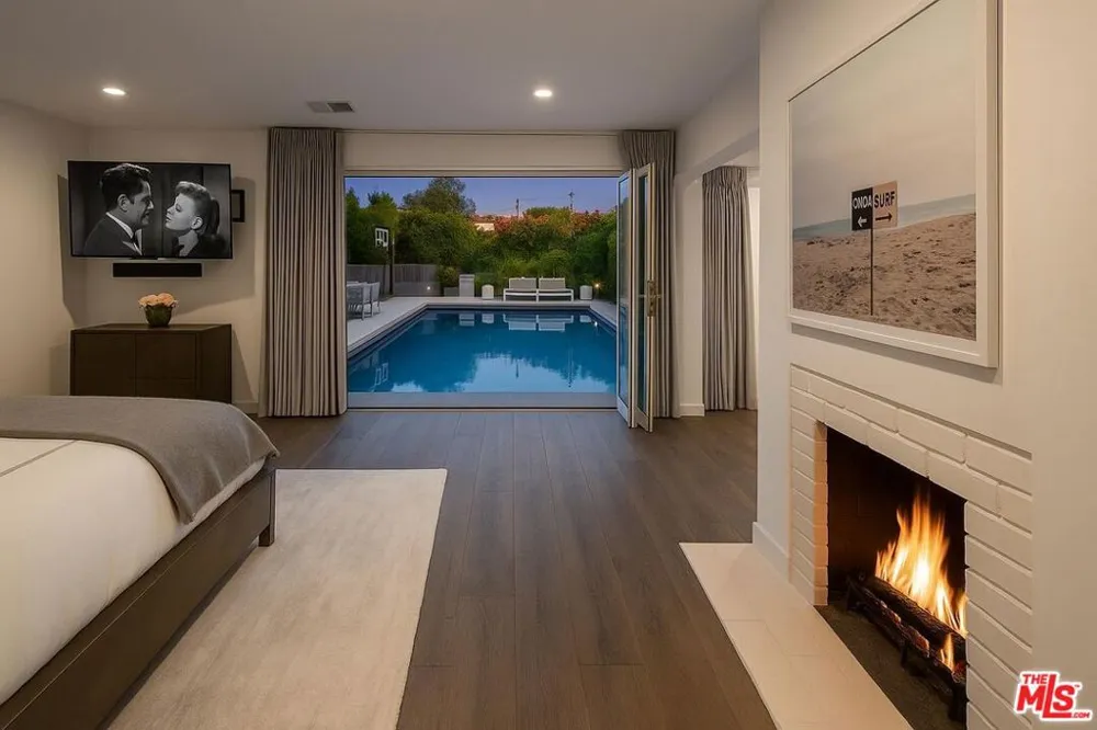 602 Whittier Drive Beverly Hills, CA 90210
