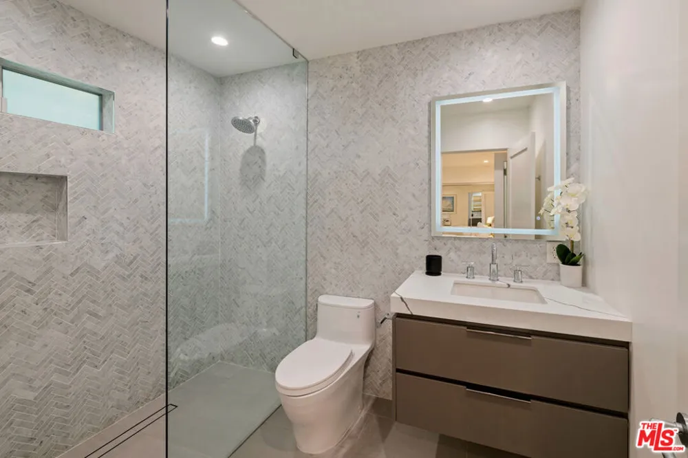 602 Whittier Drive Beverly Hills, CA 90210