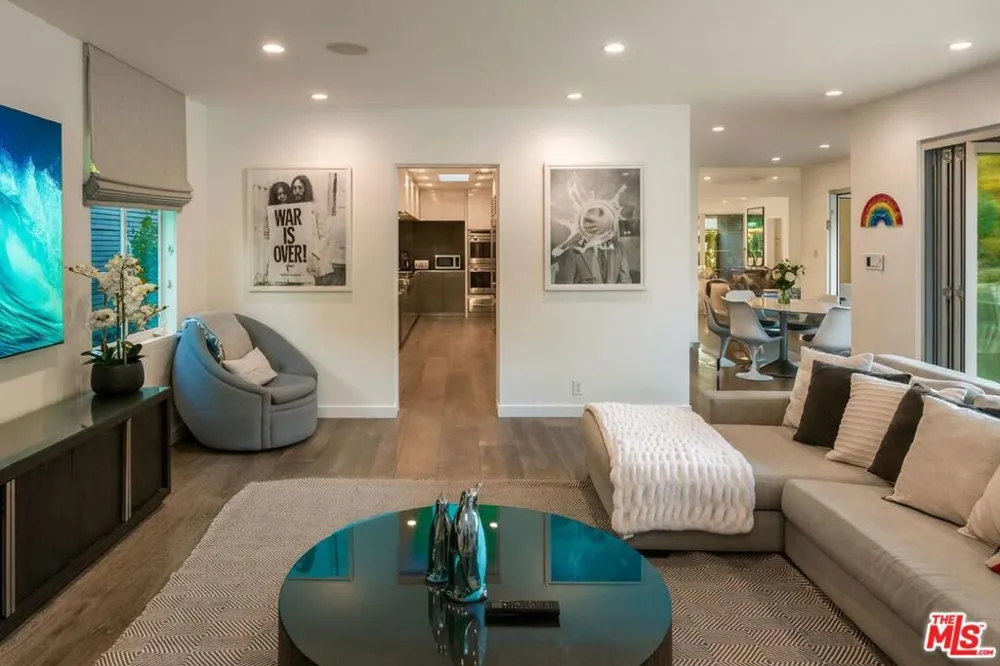 602 Whittier Drive Beverly Hills, CA 90210
