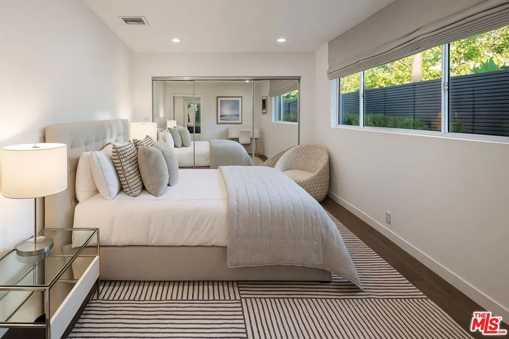 602 Whittier Drive Beverly Hills, CA 90210