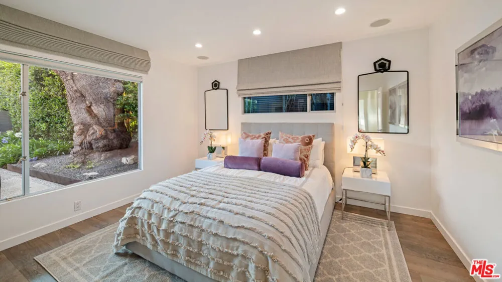 602 Whittier Drive Beverly Hills, CA 90210