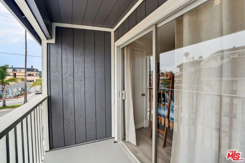 6819 E Ocean Boulevard Long Beach, CA 90803