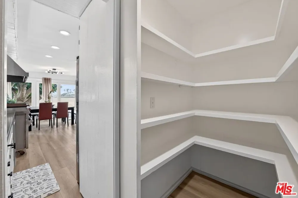 6819 E Ocean Boulevard Long Beach, CA 90803