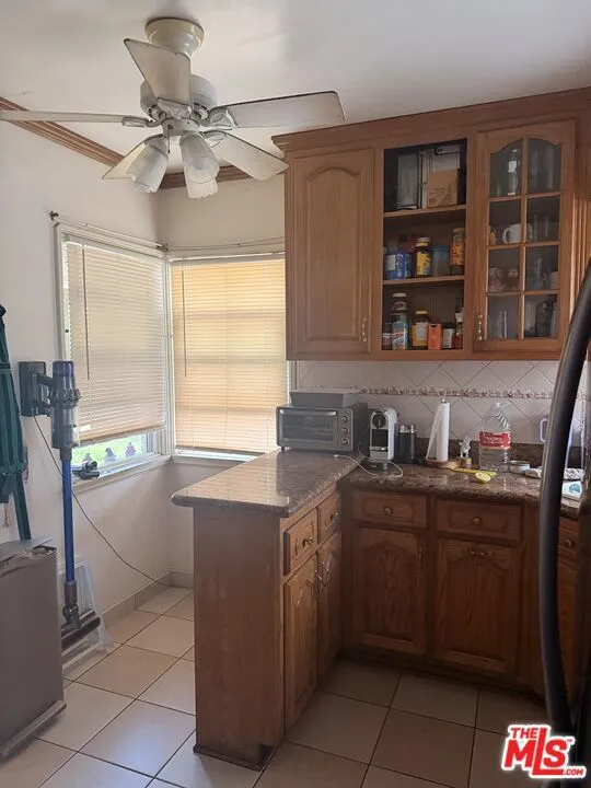 6837 Mayflower Avenue Bell, CA 90201