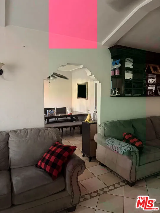 6837 Mayflower Avenue Bell, CA 90201
