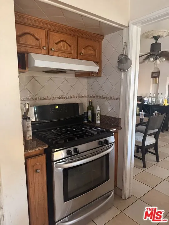 6837 Mayflower Avenue Bell, CA 90201