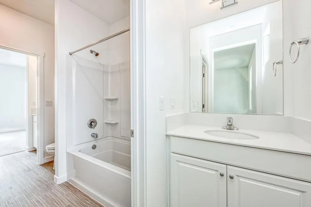 3052 MacArthur Drive #D Marina, CA 93933