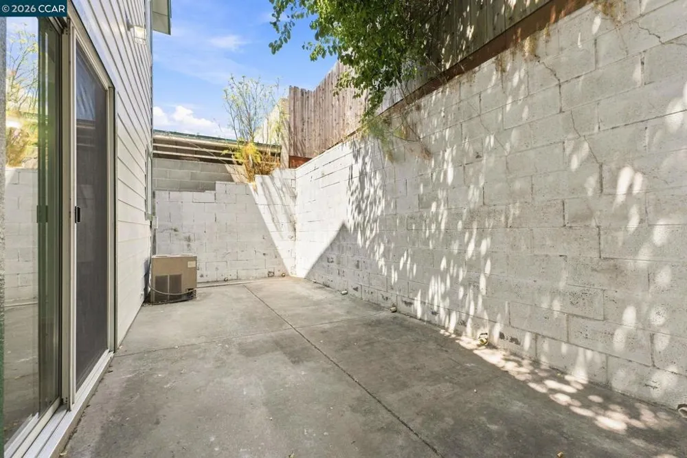16516 Foothill Blvd Castro Valley, CA 94578