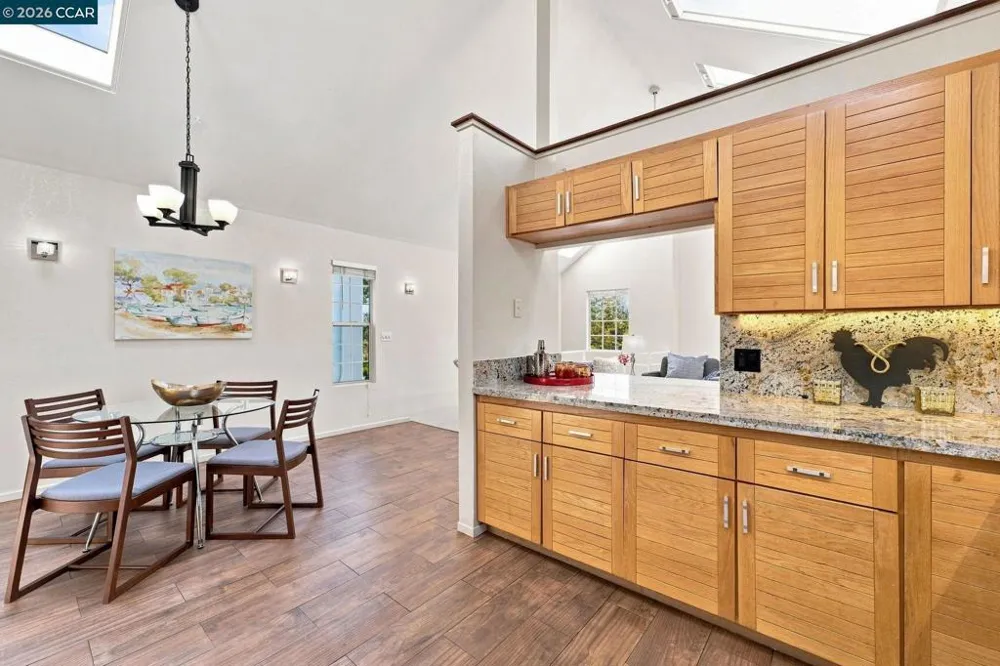 16516 Foothill Blvd Castro Valley, CA 94578