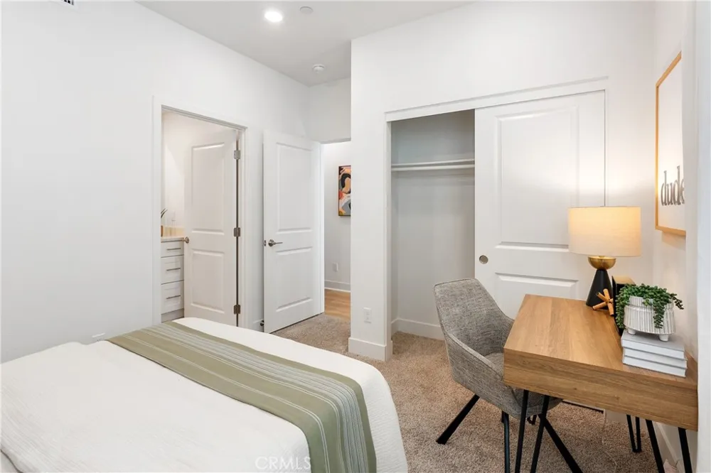 1682 Yorktown Lane San Pedro, CA 90732