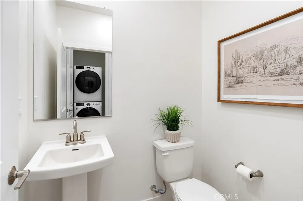 1682 Yorktown Lane San Pedro, CA 90732