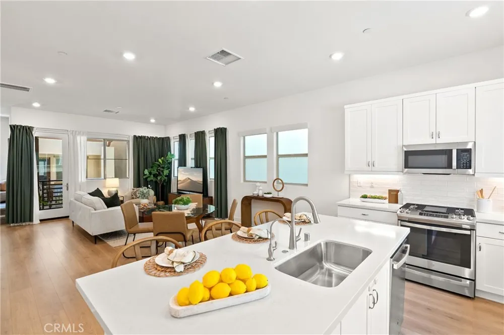 1682 Yorktown Lane San Pedro, CA 90732