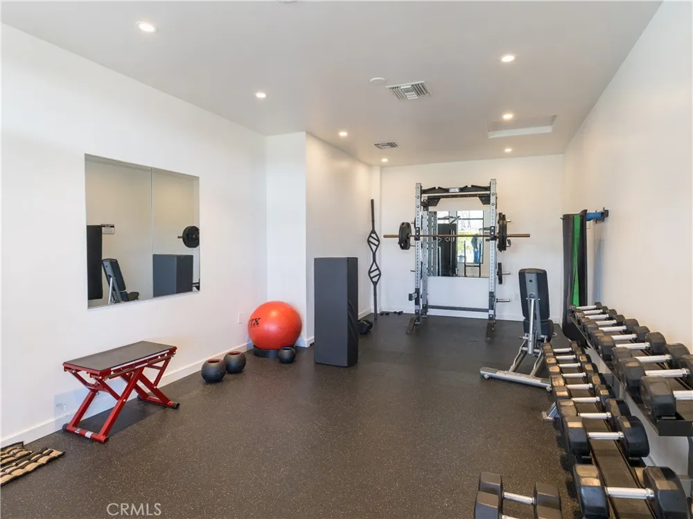 1682 Yorktown Lane San Pedro, CA 90732