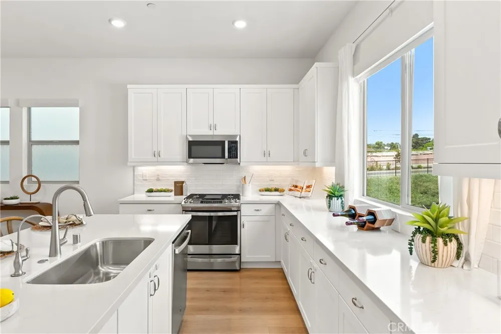 1682 Yorktown Lane San Pedro, CA 90732