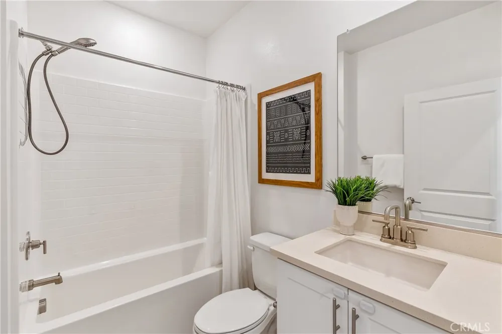 1682 Yorktown Lane San Pedro, CA 90732