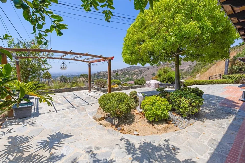 13675 Sycamore Drive Whittier, CA 90601