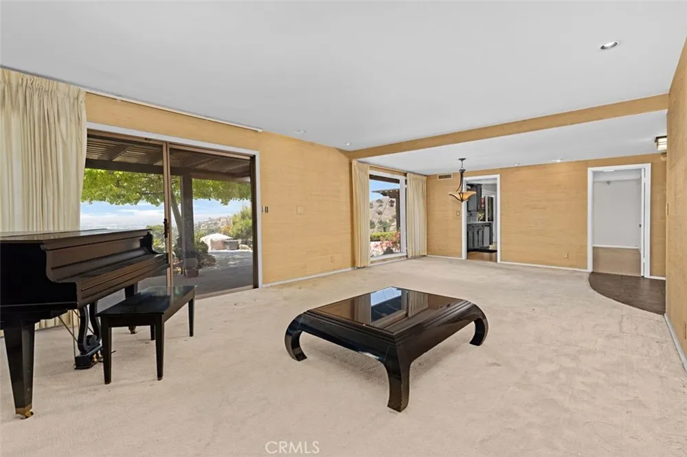 13675 Sycamore Drive Whittier, CA 90601