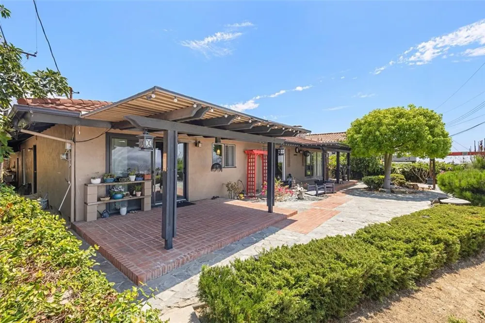 13675 Sycamore Drive Whittier, CA 90601