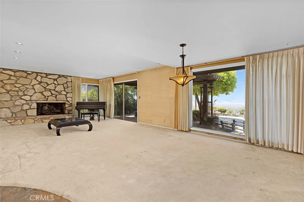 13675 Sycamore Drive Whittier, CA 90601