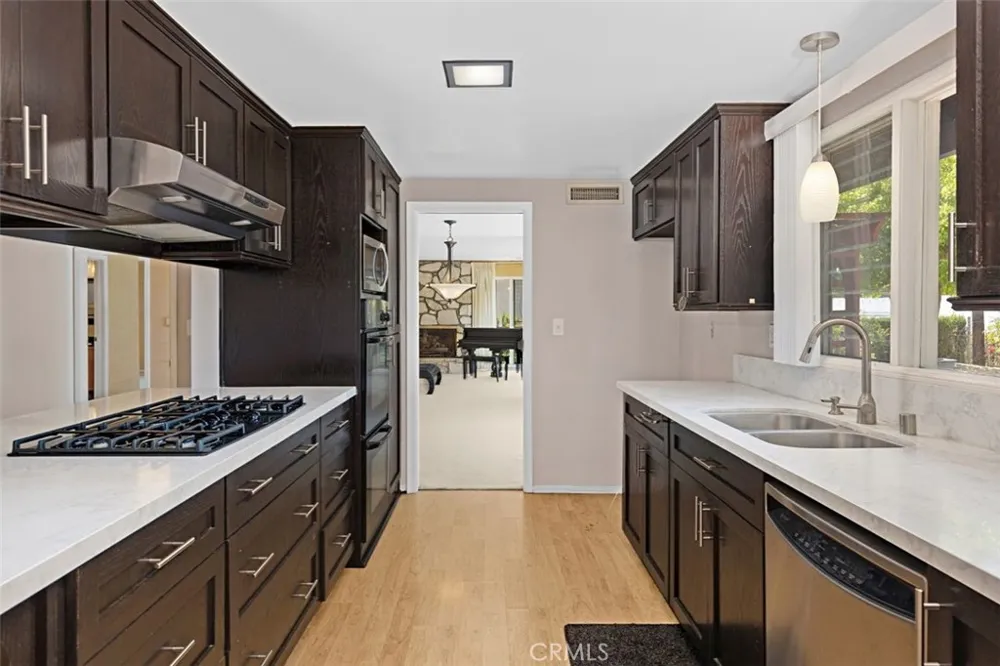13675 Sycamore Drive Whittier, CA 90601
