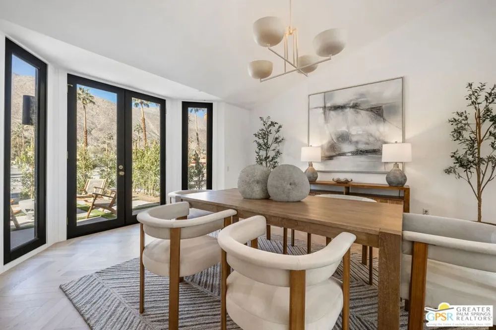 2300 S Calle Palo Fierro Palm Springs, CA 92264