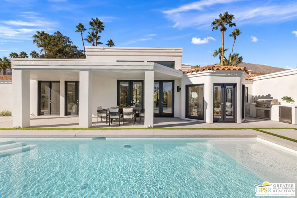 2300 S Calle Palo Fierro Palm Springs, CA 92264