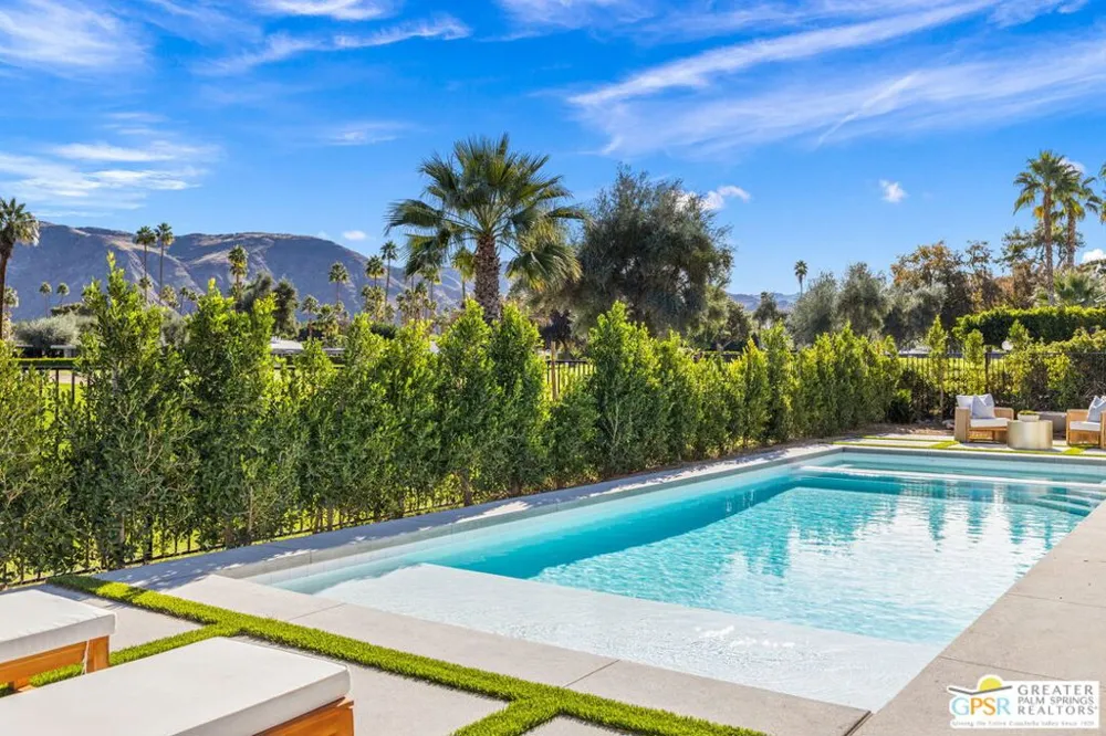 2300 S Calle Palo Fierro Palm Springs, CA 92264