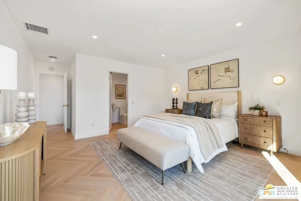 2300 S Calle Palo Fierro Palm Springs, CA 92264