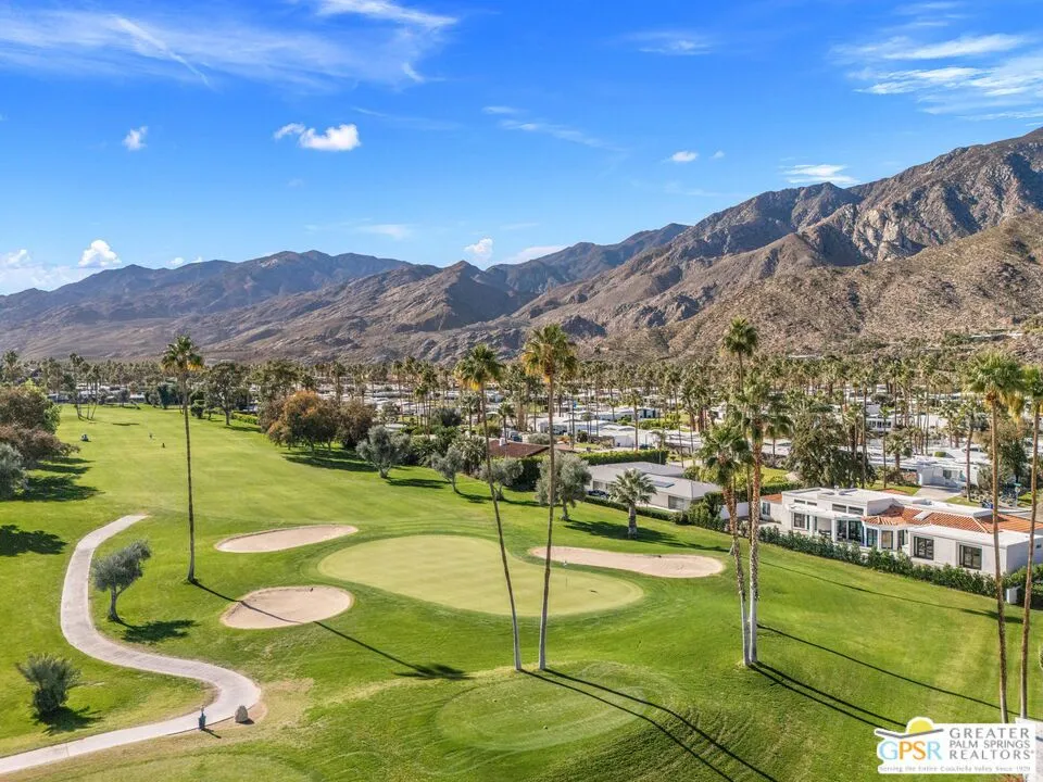2300 S Calle Palo Fierro Palm Springs, CA 92264
