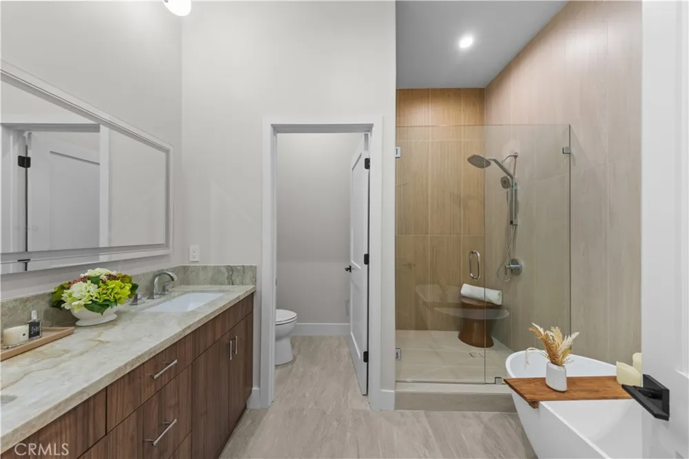 728 Bonita Dr South Pasadena, CA 91030