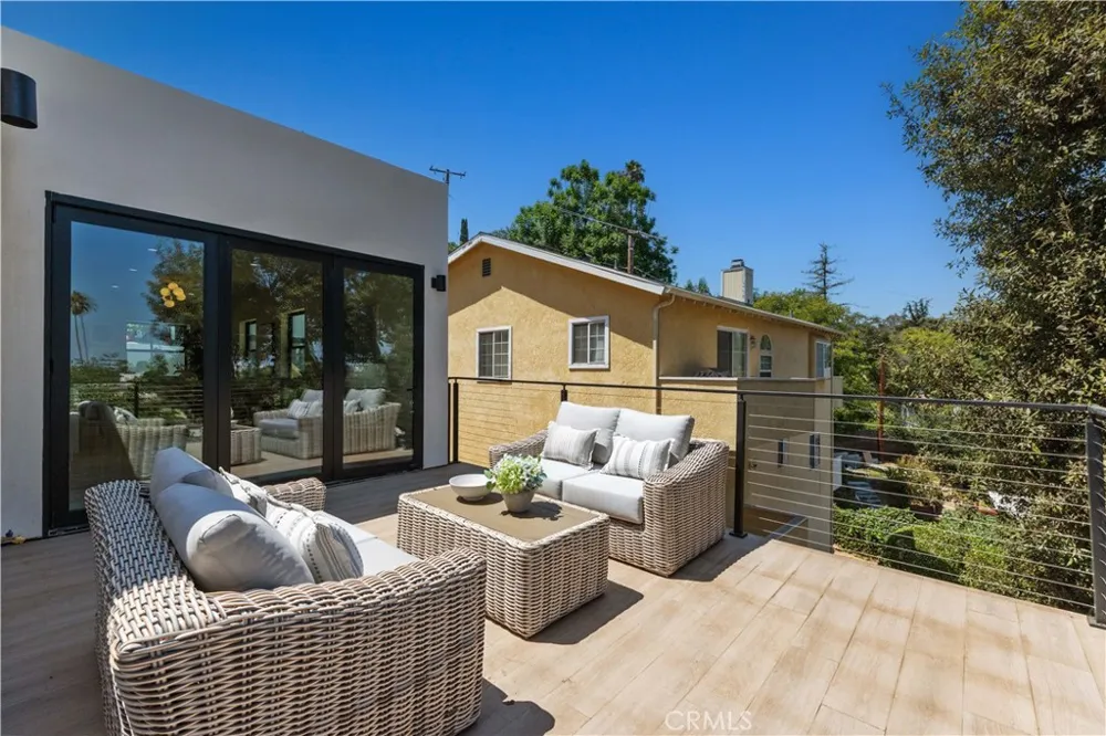 728 Bonita Dr South Pasadena, CA 91030