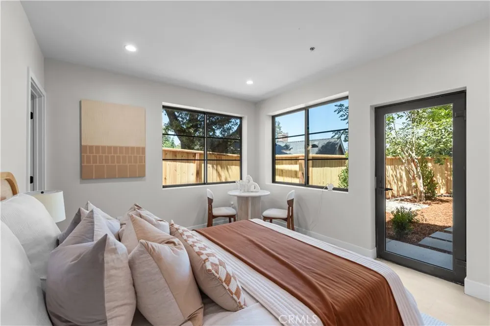 728 Bonita Dr South Pasadena, CA 91030