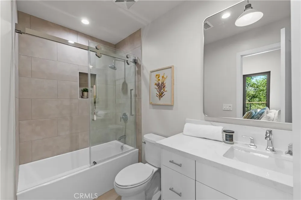 728 Bonita Dr South Pasadena, CA 91030