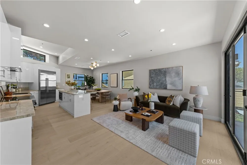 728 Bonita Dr South Pasadena, CA 91030