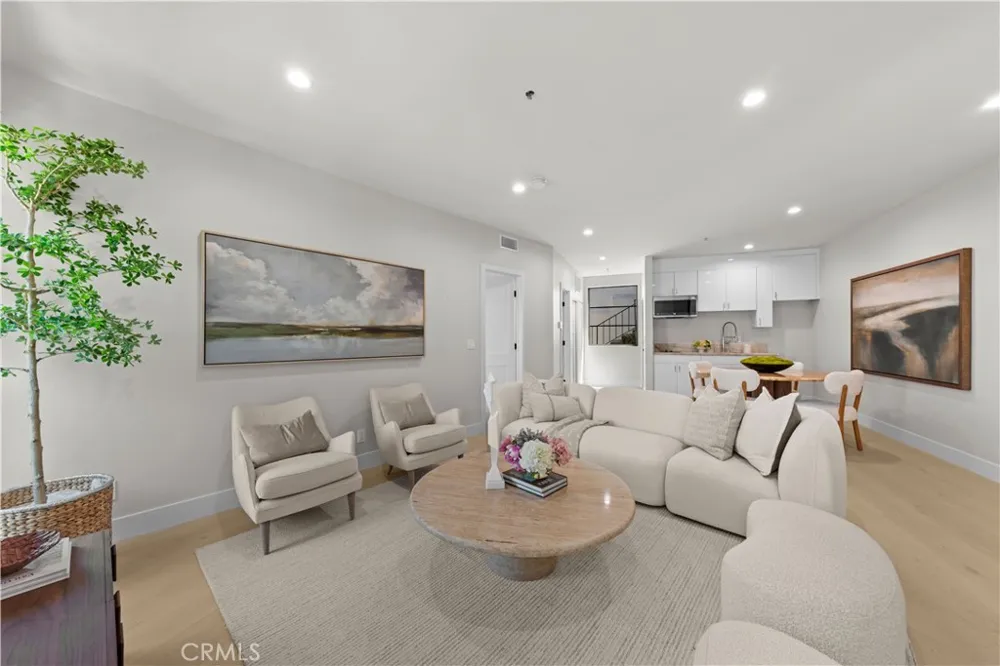 728 Bonita Dr South Pasadena, CA 91030