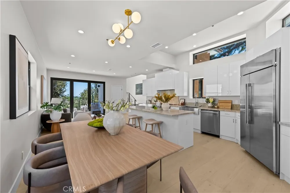 728 Bonita Dr South Pasadena, CA 91030