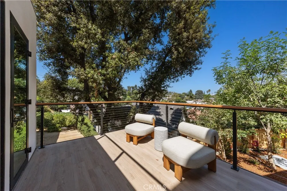 728 Bonita Dr South Pasadena, CA 91030