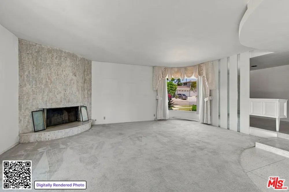 5452 W 57th Street Los Angeles, CA 90056