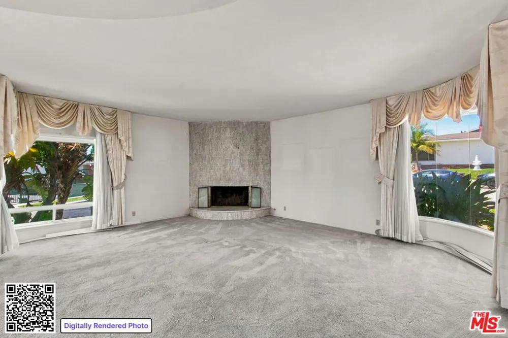 5452 W 57th Street Los Angeles, CA 90056