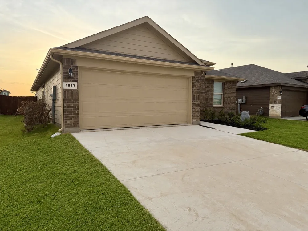 1637 Tin Roof Road Krum, TX 76249