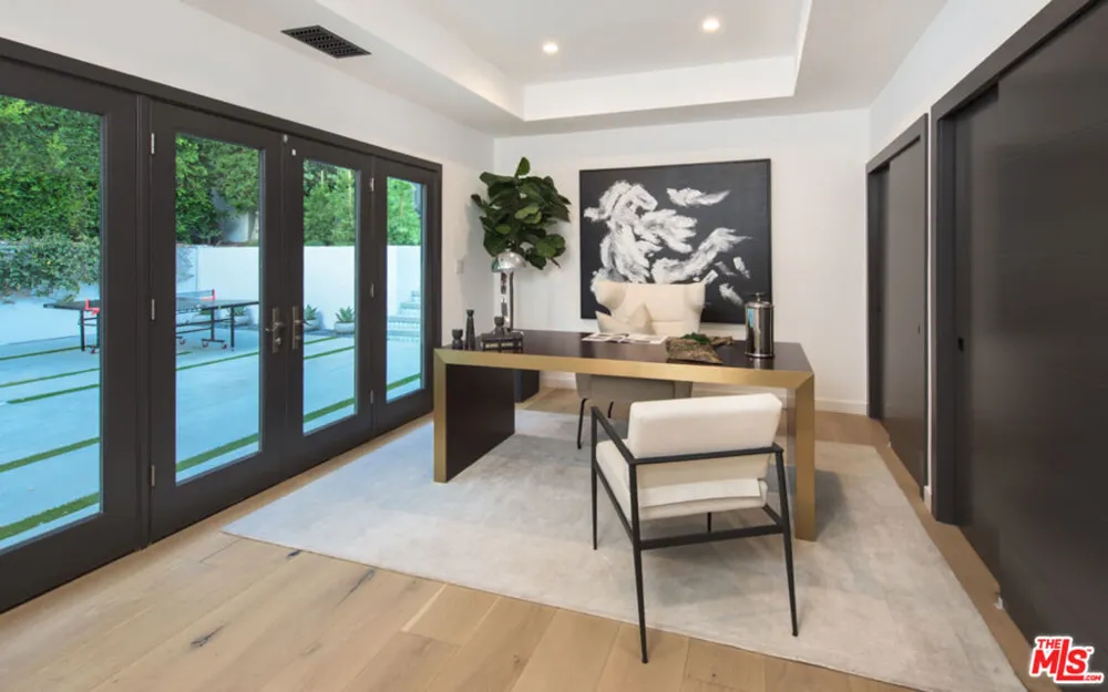 1378 DOHENY DRIVE Los Angeles, CA 90069
