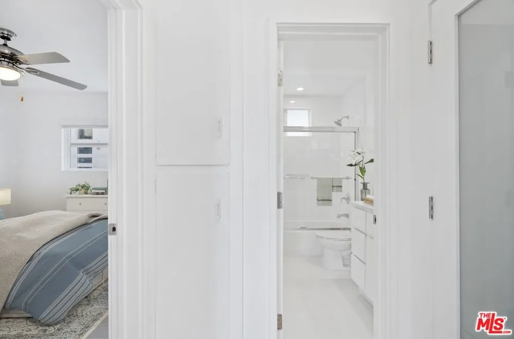 119 Paloma Avenue #D Venice, CA 90291