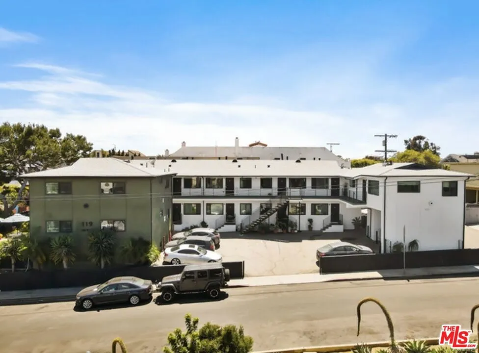 119 Paloma Avenue #D Venice, CA 90291