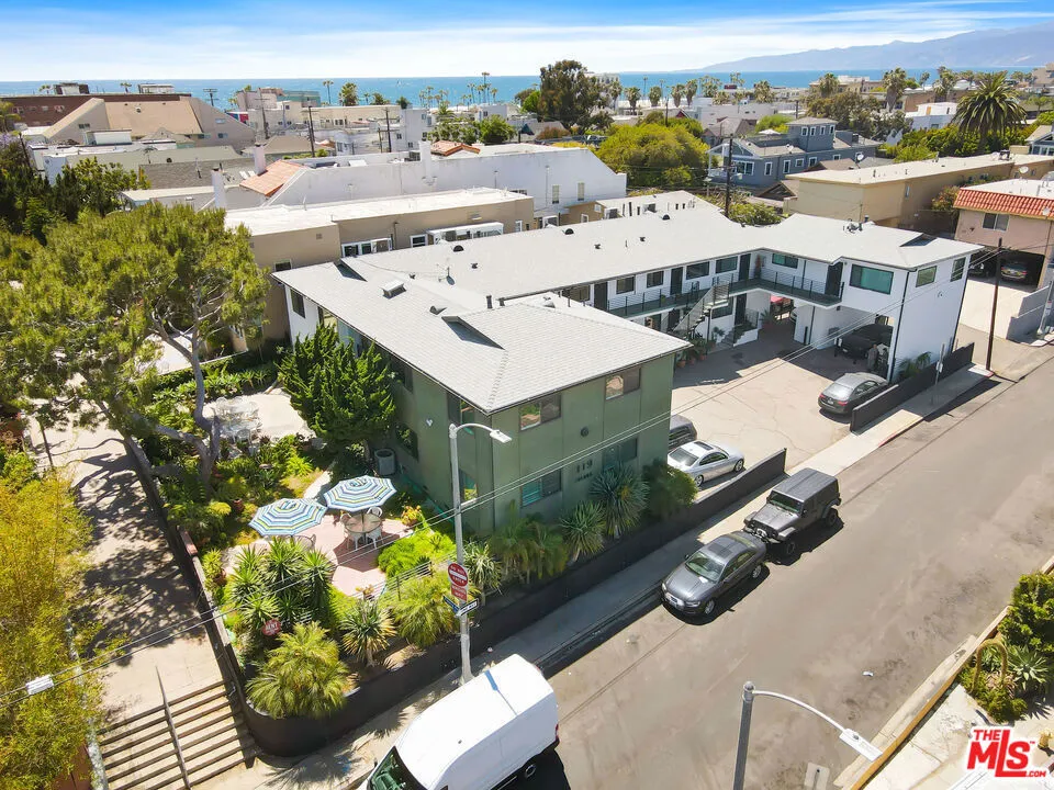 119 Paloma Avenue #D Venice, CA 90291