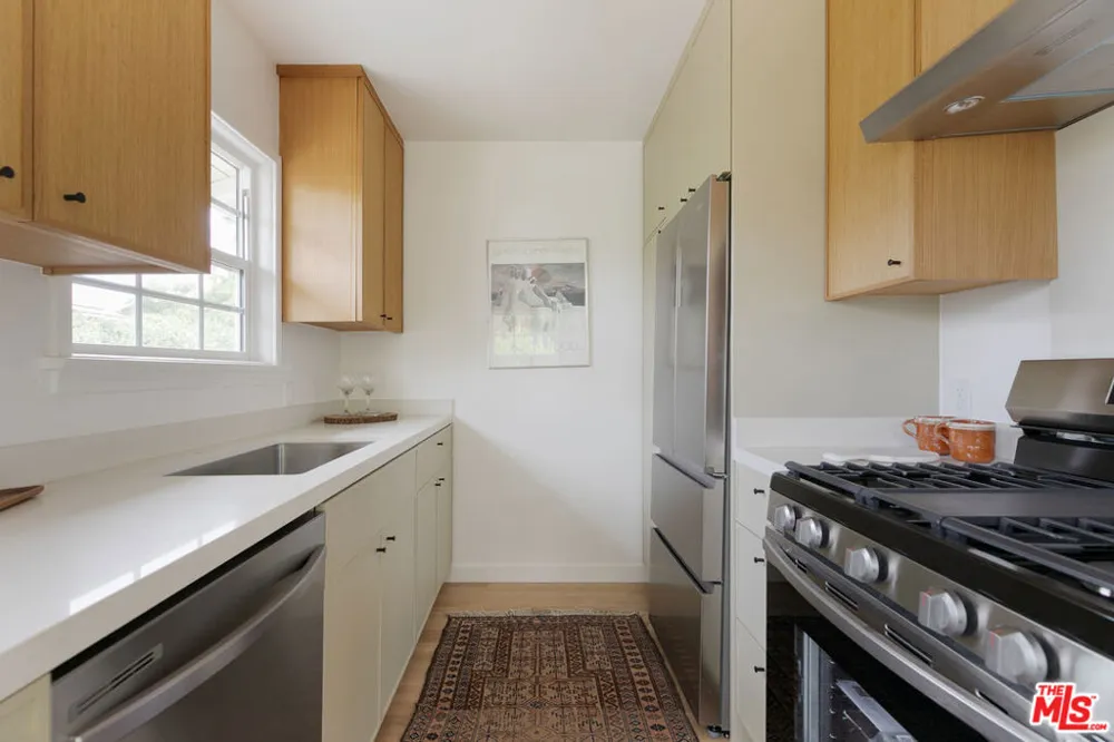 4020 Bemis Street #A Los Angeles, CA 90039