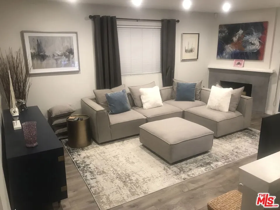 1165 Boise Way Costa Mesa, CA 92626